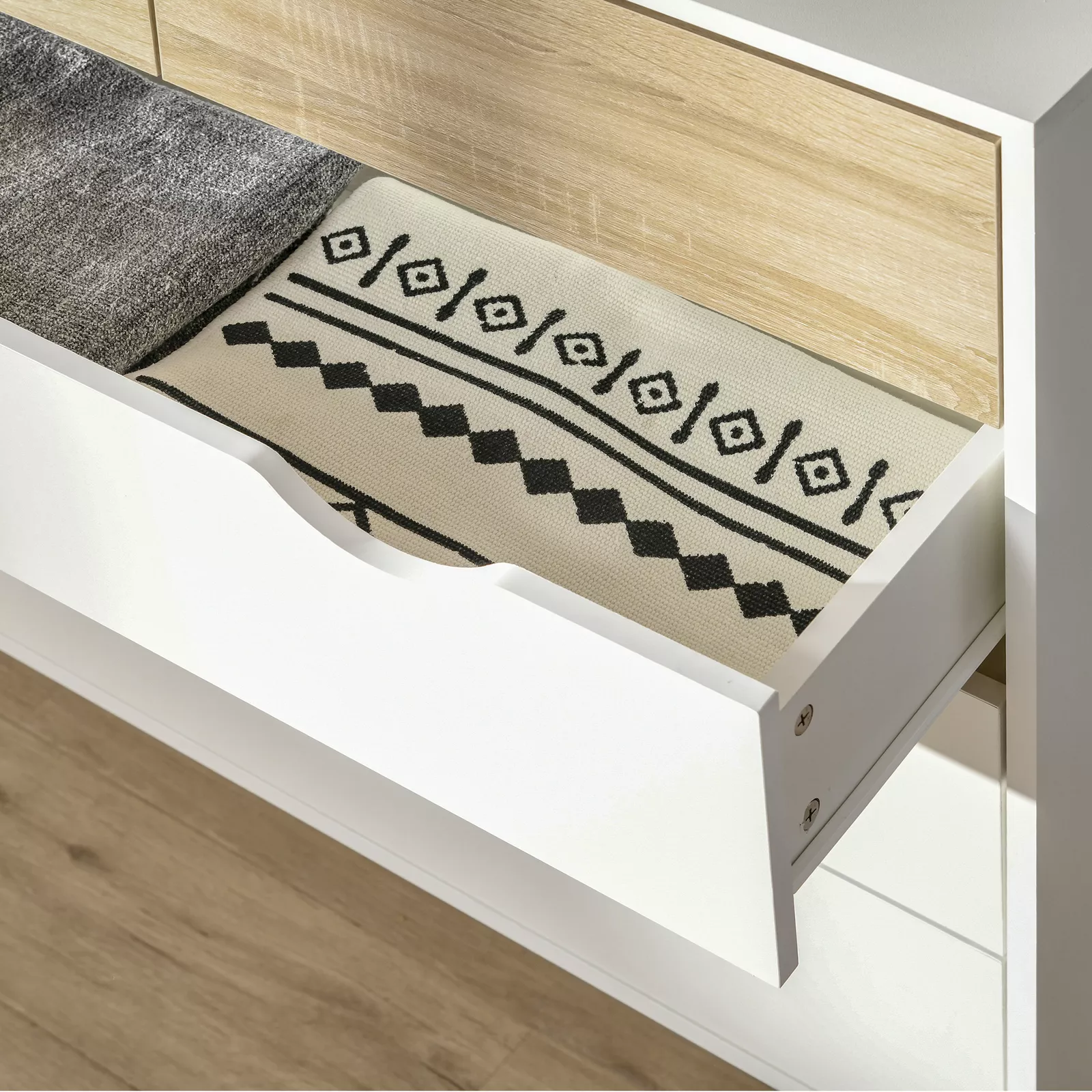 Dhruv White Bedroom 5 Dresser Chest - Image 4