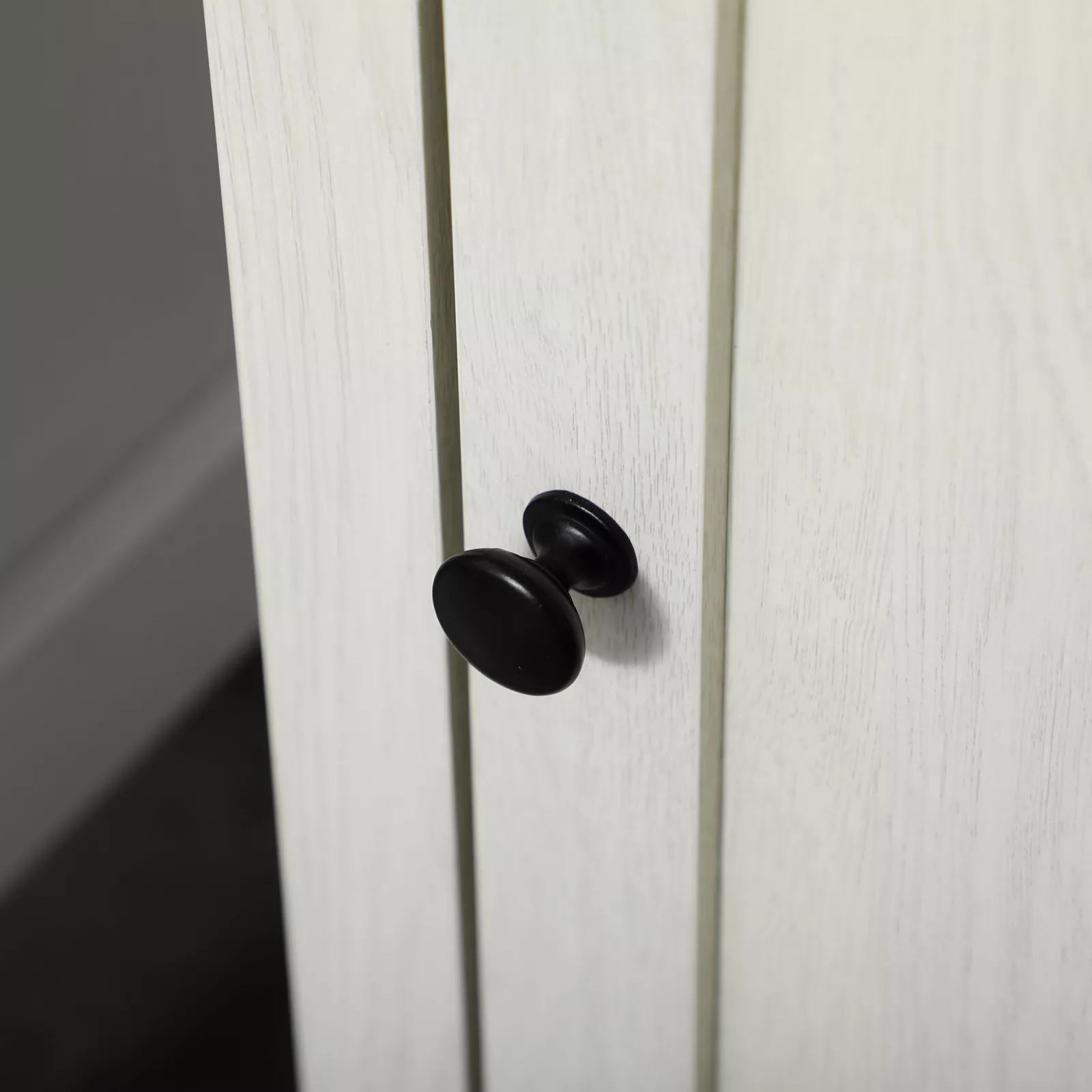 Farmhouse Freestanding Bathroom Linen Cabinet - Image 7
