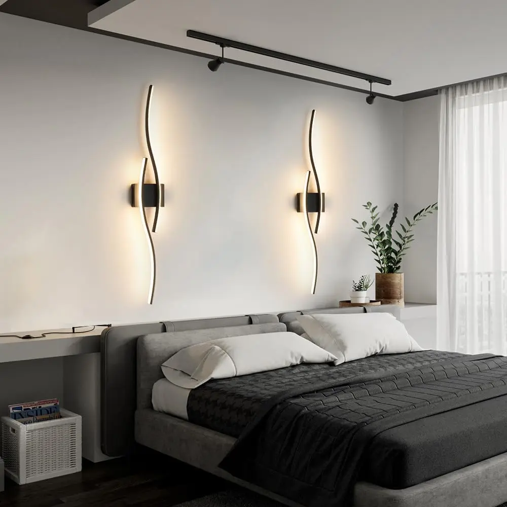 Modern Curve Wall Light
